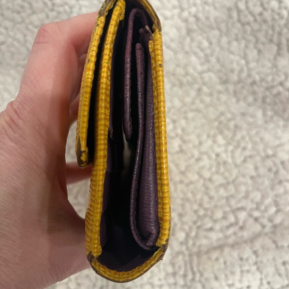 Louis Vuitton Yellow Epi Leather! Shoulder Bag, Dustbag, Wallet and Box Bundle! - Picture 8 of 13